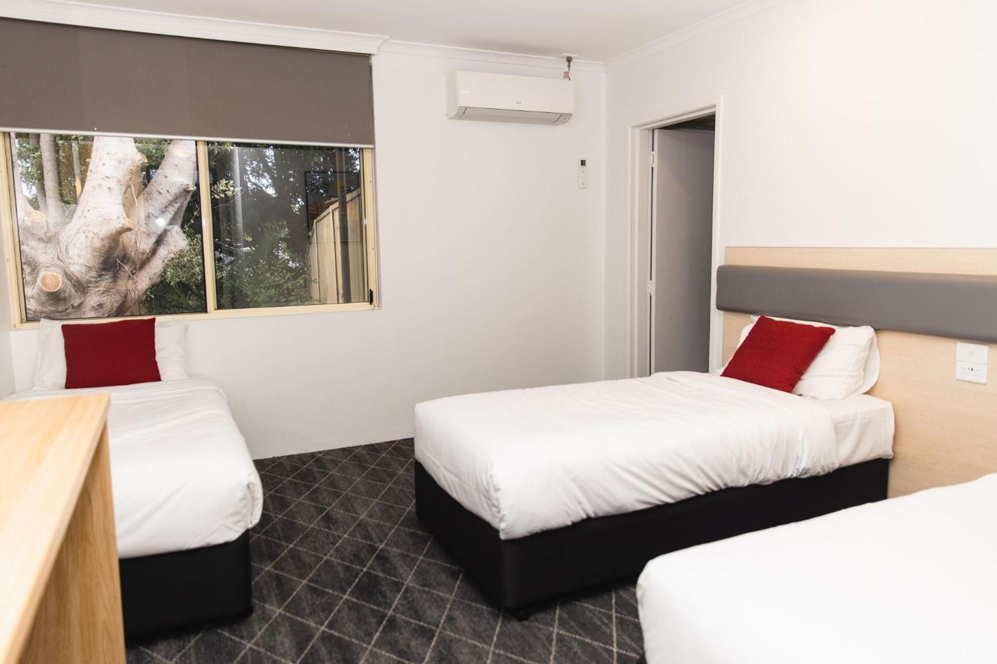 Lakeview Hotel Motel Shellharbour Zewnętrze zdjęcie