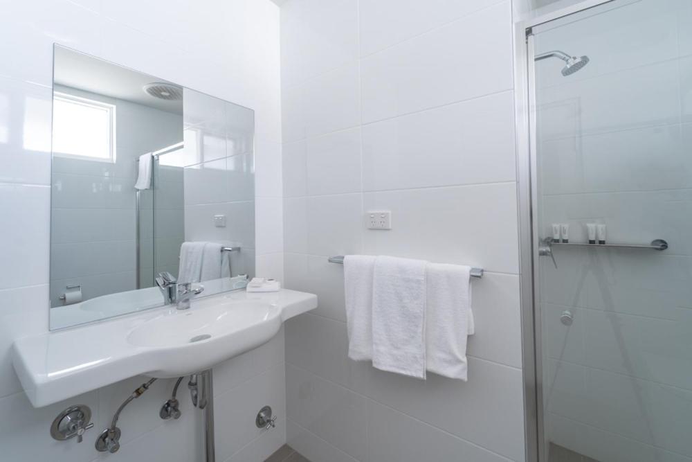 Lakeview Hotel Motel Shellharbour Zewnętrze zdjęcie